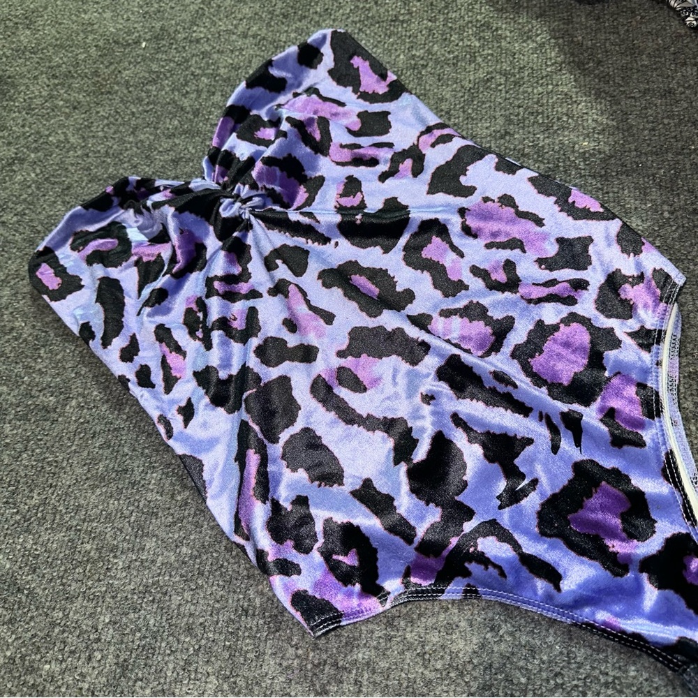 Leopard Print Bodysuit
